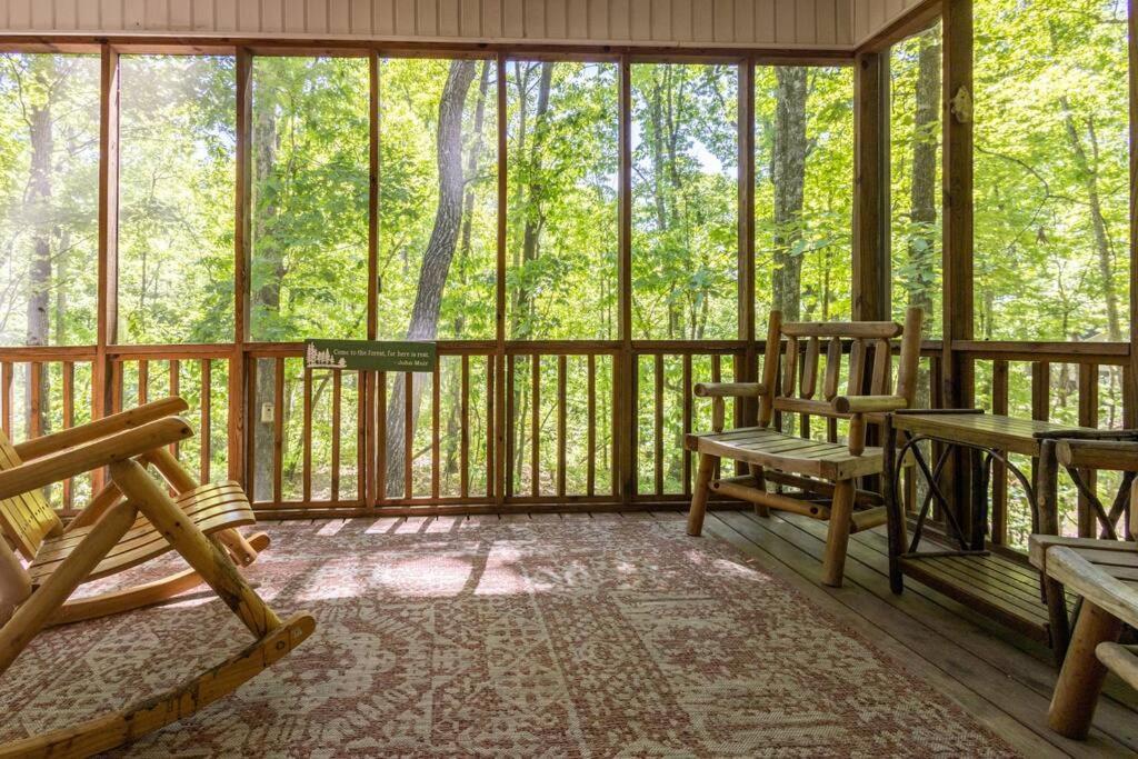 Pet Friendly Luxury Cabin Near Helen With Fire Pit Cleveland Eksteriør bilde